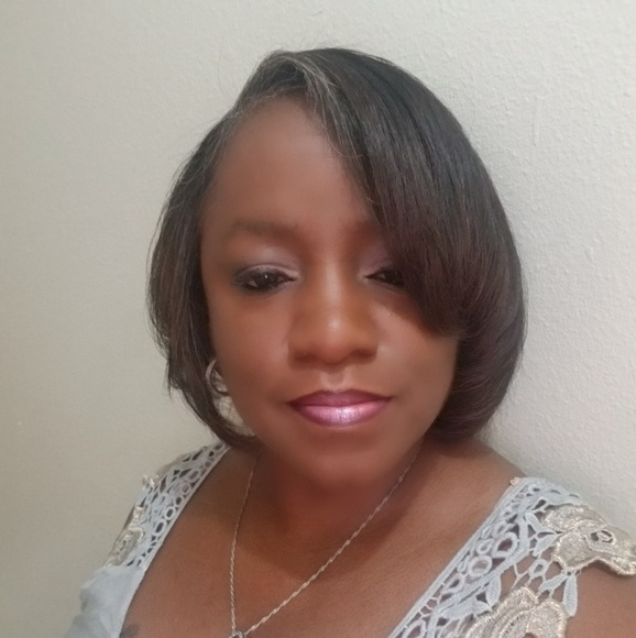 Meet your Posher, Rene - Picture 1 of 1